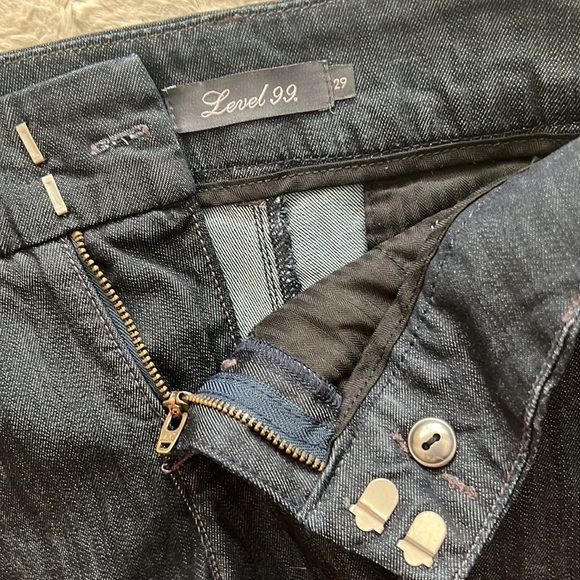 Level 99 Denim Shorts - Picture 5 of 7